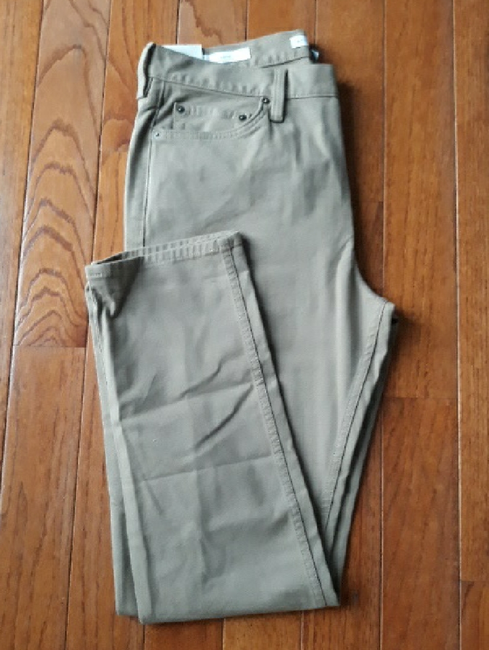 New Khaki Banana Republic Pants With Tags